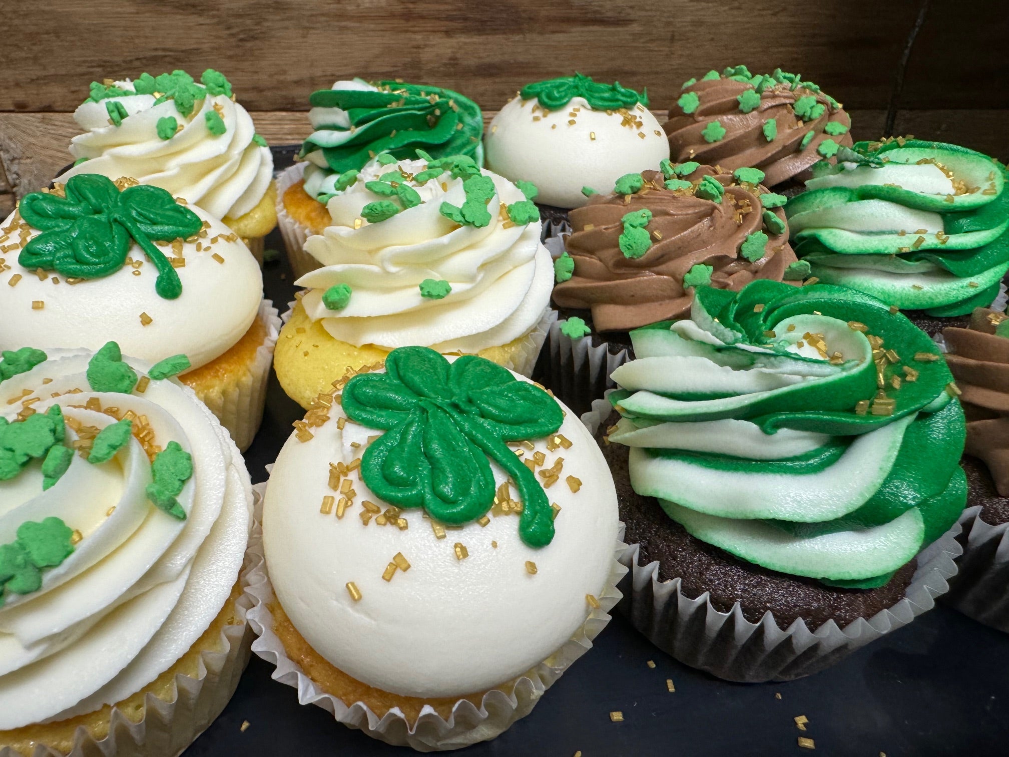 St. Paddy's Day Cupcakes (6 PACK)