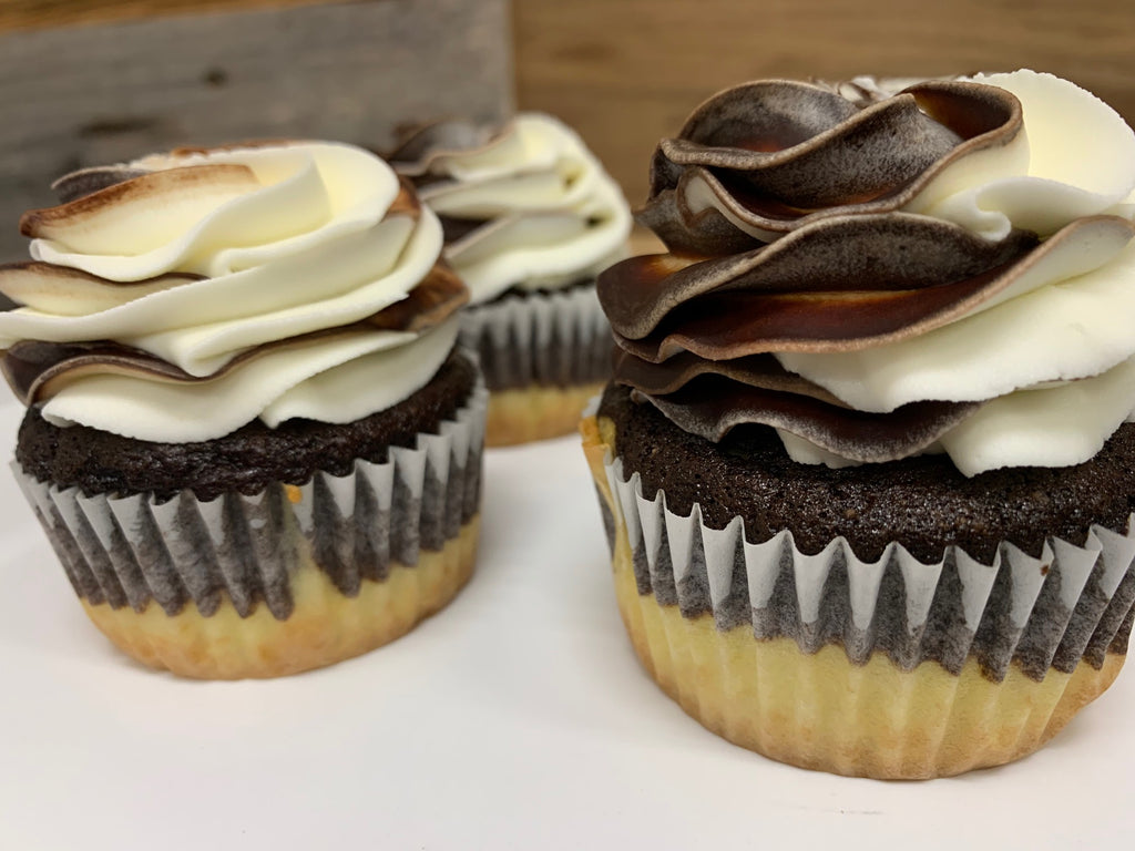 Marble Swirl Cupcakes (Dozen)